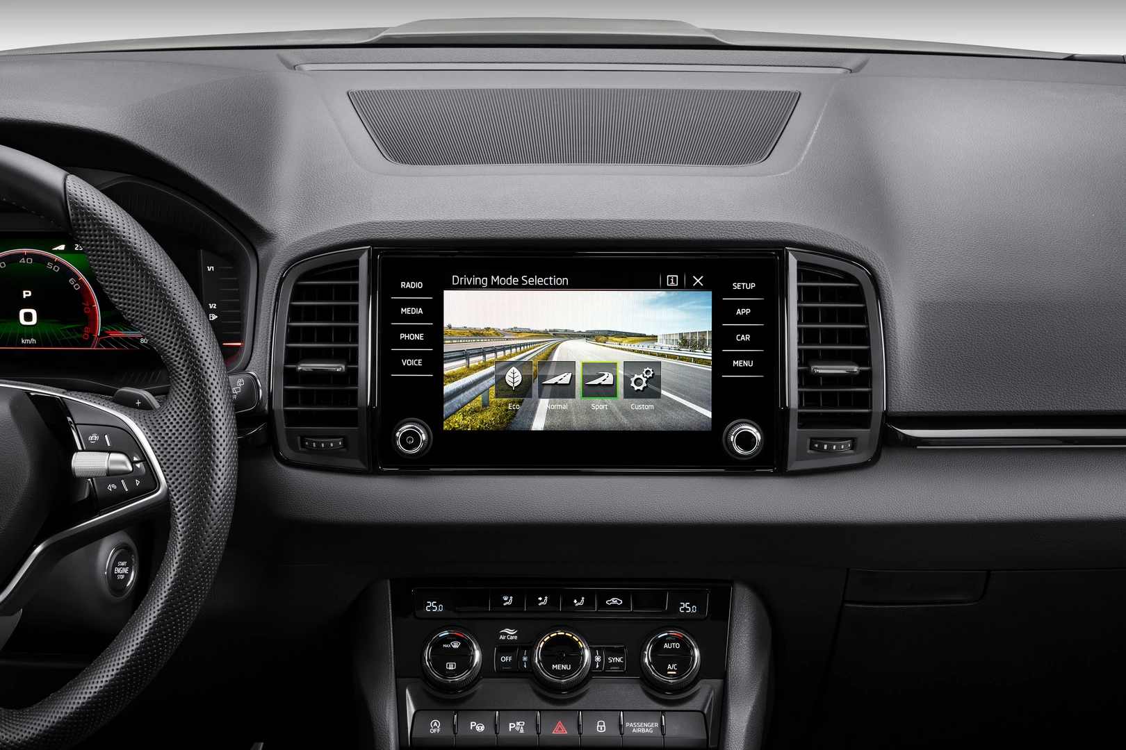 Đa dạng chế độ lái (Eco, Normal, Sport, Custom)