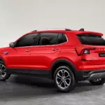 Các chi tiết mạ chrome sang trọng