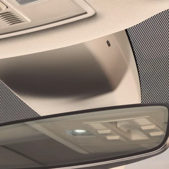 Gương chiếu hậu tích hợp đầu cắm USB-C