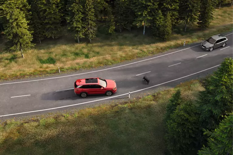 Hệ thống bảo vệ hành khách chủ động (Crew Protect Assist) & phanh đa va chạm (Multi-Collision-Brake)