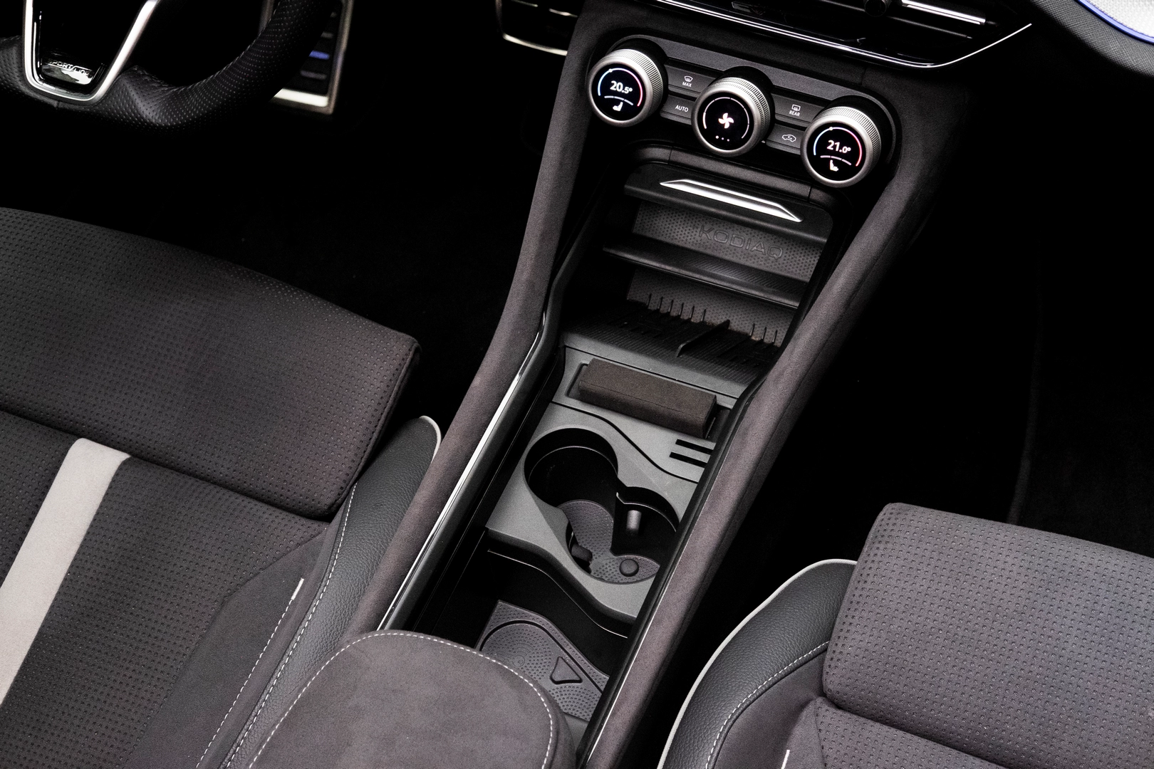 Hộc đựng đồ Jumbo Box