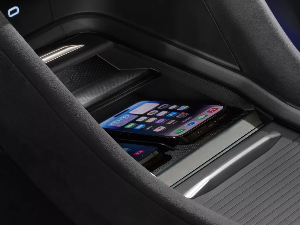 Sạc không dây cho hai thiết bị